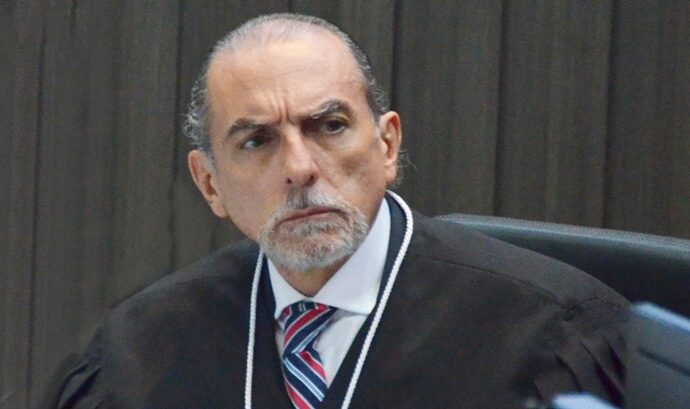 Ricardo Vital renuncia ao cargo no TRE-PB e TJPB inicia processo para escolha de substituto