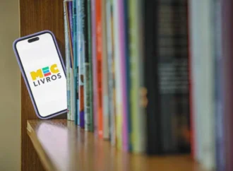 Em 3 meses, MEC Livros alcança 971 mil inscritos e empresta meio milhão de obras