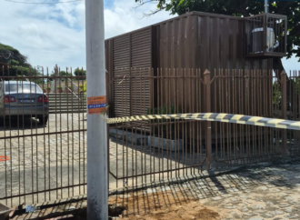 Após desabamento de muro, Defesa Civil interdita área do Santuário da Penha