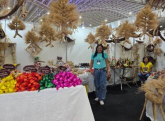 Amazônia desembarca na Brasil Mostra Brasil com moda botânica, biojoias e o tradicional Banho de Cheiro