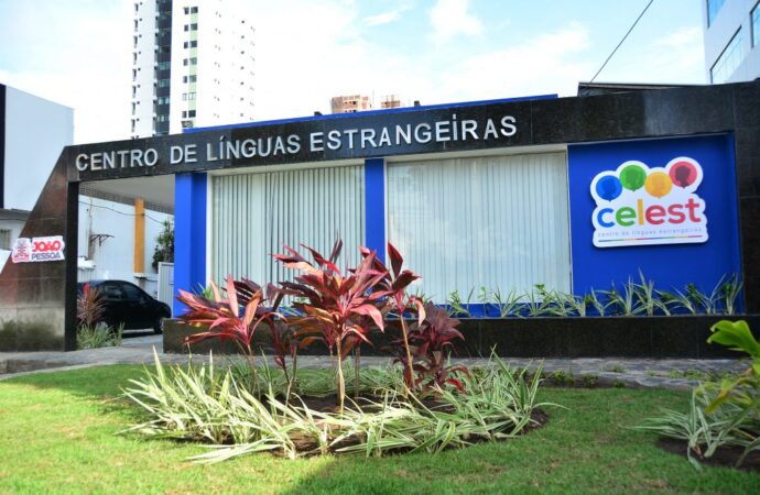 Celest abre inscrições para mais de mil vagas em cursos de idiomas e Libras em João Pessoa