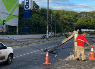 Paraíba registra 237 colisões contra postes no primeiro semestre; veja cidades com mais casos
