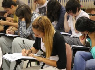 Prefeitura de Conceição divulga edital de concurso com 128 vagas e salários de até R$ 7 mil