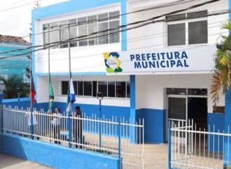 Prefeitura é investigada por suposto nepotismo e manutenção de funcionários fantasmas, na Paraíba