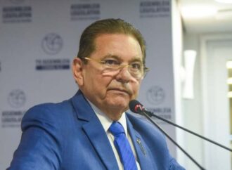 Adriano Galdino defende voto na chapa governista e reforça apoio a Lucas Ribeiro