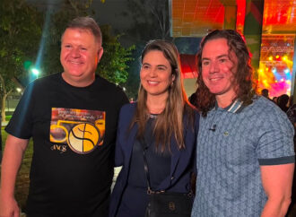 Pré-candidatos, Carol e André Gomes confirmam apoio à reeleição de senador campinense