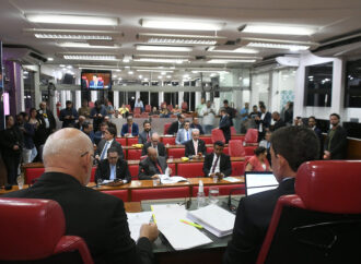 Mais da metade dos vereadores de João Pessoa pensa no voto cruzado