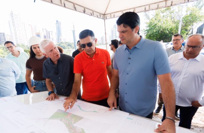 Leo Bezerra vistoria obras do Complexo Viário que vai interligar Beira-Rio ao Altiplano