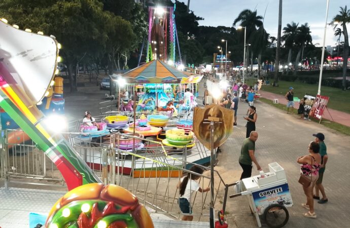 População de João Pessoa começa a aproveitar a estrutura da Festa das Neves