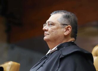 Ministro manda que presidentes de partidos digam se mantêm poder sobre emendas