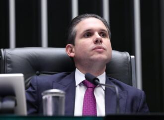 Hugo Motta cobra agilidade do governo federal