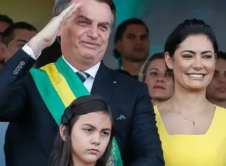 Michelle Bolsonaro deixa presidência do PL Mulher