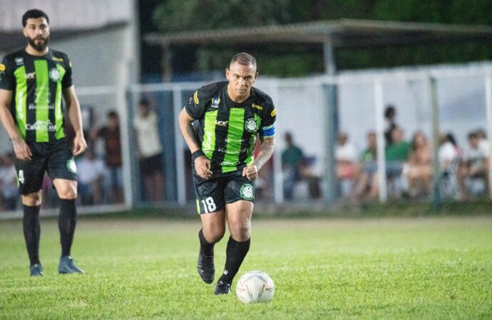 Cruzeiro de Itaporanga oficializa a contratação do atacante Walter para a 2ª Divisão