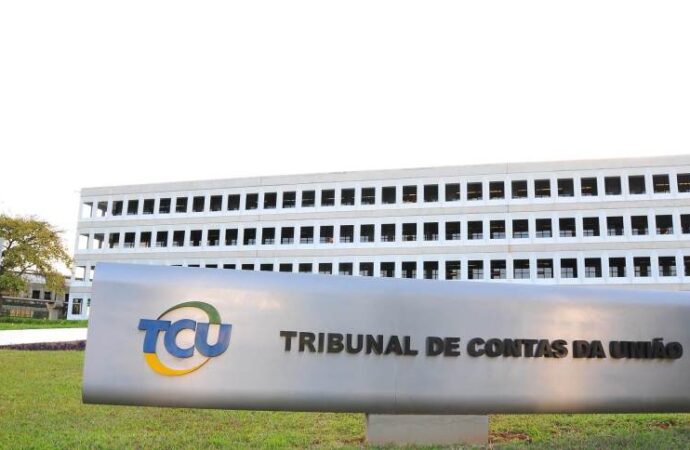 TCU envia à Justiça Eleitoral lista de gestores com contas rejeitadas