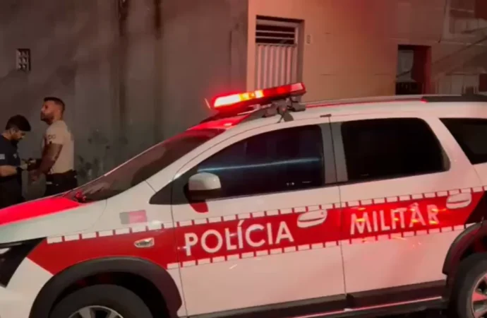 Quatro suspeitos invadem residência e matam homem em João Pessoa