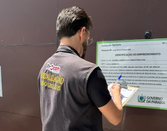 Procon-JP interdita bicos em posto de gasolina com irregularidades na Torre