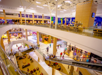 Manaira e Mangabeira Shopping têm horário especial e programação para o almoço de Dia dos Pais