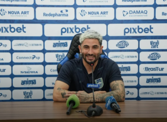 Serra Branca confirma permanência de Dione para a temporada 2027