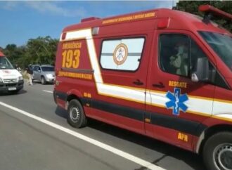 Loja de roupas e bar são destruídos por incêndio em João Pessoa