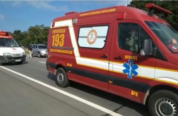 Loja de roupas e bar são destruídos por incêndio em João Pessoa