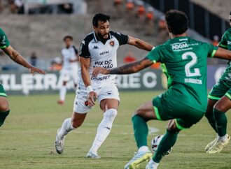 Botafogo-PB vira sobre o Guarani e garante classificação antecipada na Série C