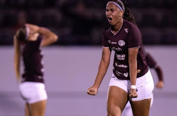 Conheça Lara Fábia, joia paraibana que marcou três gols na final do Brasileirão Feminino Sub-17