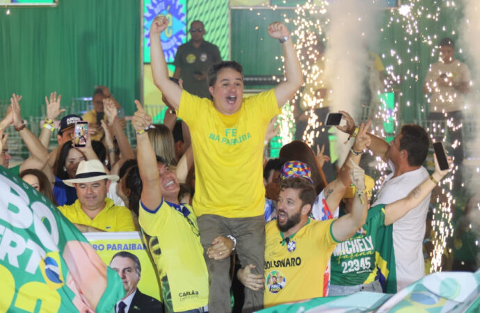 Efraim celebra convenção, exalta escolha da vice e reafirma candidatura única do PL para o Senado