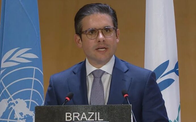 Hugo Motta confirma apoio do Republicanos a Lula na Paraíba