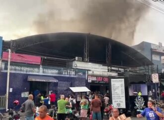 Testemunhas relatam desespero durante incêndio em centro comercial de João Pessoa