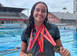 Nadadora paraibana de 18 anos vai disputar a NCAA e mira vaga em competições internacionais