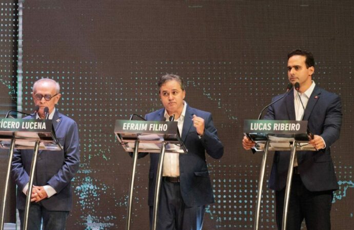 Lucas mostrou que não vai ficar nas cordas e Cícero e Efraim vão de dobradinha