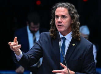 Veneziano cobra investimentos em saneamento e projeta VLT para João Pessoa