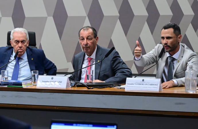 CCJ do Senado aprova PEC do fim da escala 6×1