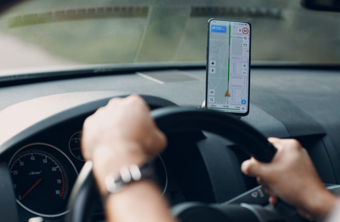 Léo Bezerra anuncia linha de crédito para motoristas por aplicativo
