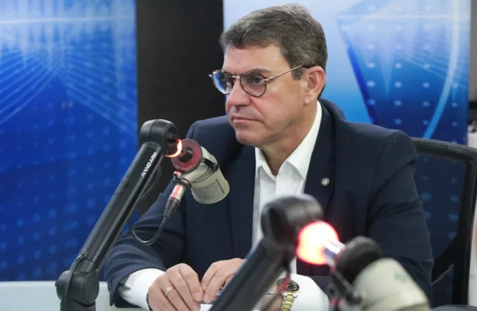 Dinho Dowsley anuncia concurso público para a Câmara de João Pessoa