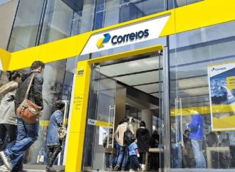 Trabalhadores dos Correios na Paraíba anunciam greve após assembleia