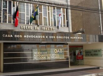 Justiça suspende decisão contra advogado suspeito de usar IA em processos