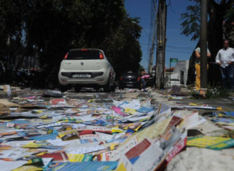 TSE proíbe propaganda e uso de adesivos de candidatos em carros de aplicativos nas eleições