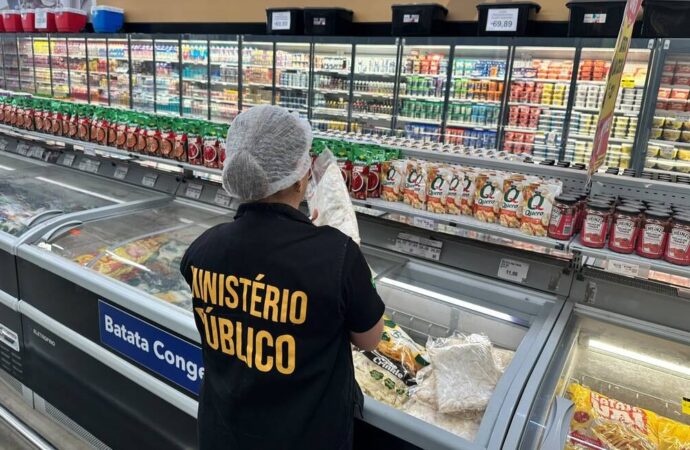 Dois supermercados são autuados pelo MP por venda de produtos vencidos em Mari e Sapé