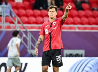 Ex-Porto e Al-Nassr, paraibano Otávio é anunciado por novo clube no exterior