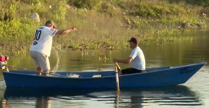 Açude de Boqueirão sustenta 650 pescadores do município